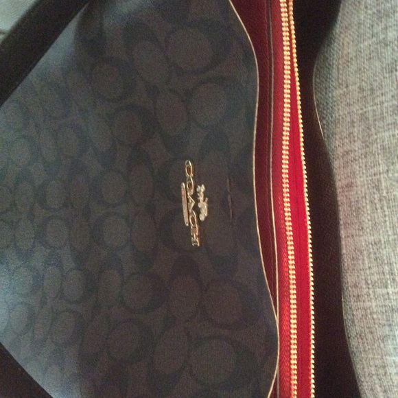 Handbag - Picture 5 of 5